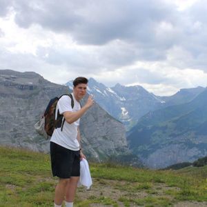 Meet your Posher, Adam